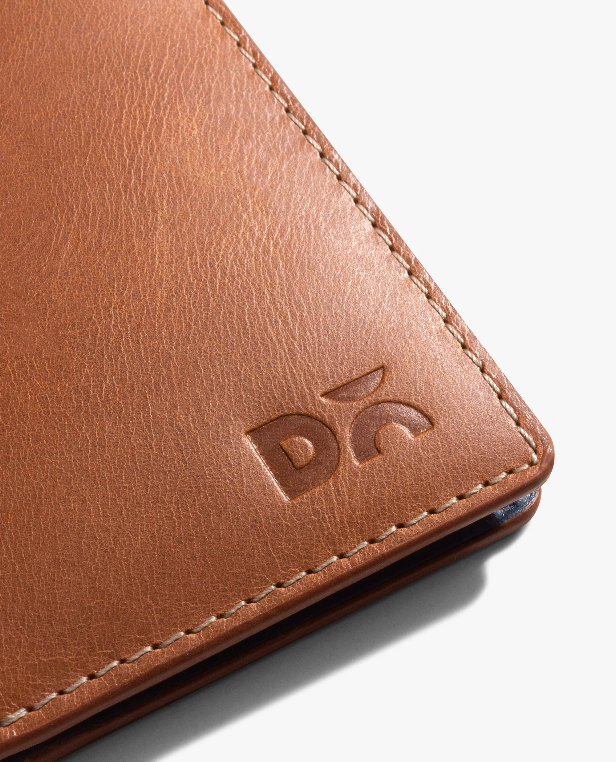 Log Bi-Fold Leather Wallet - Image 6