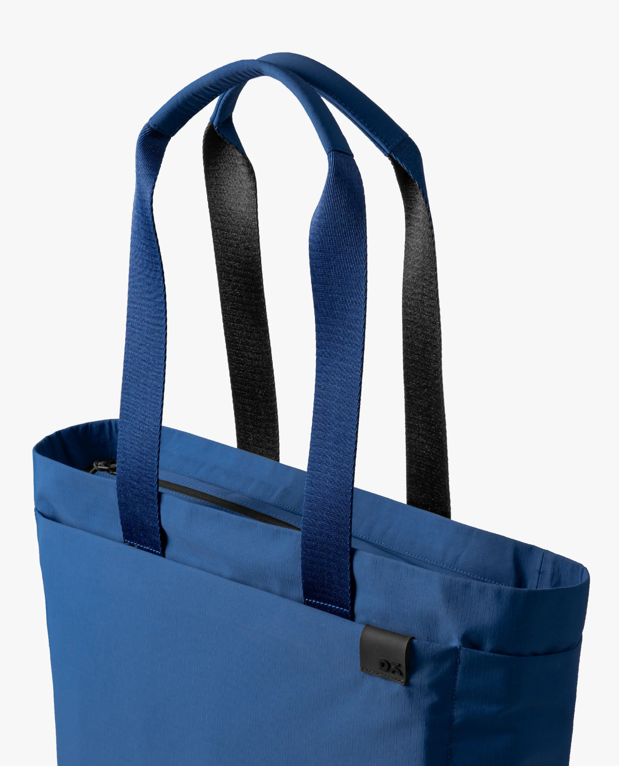 Pivot Classic Tote - Image 24