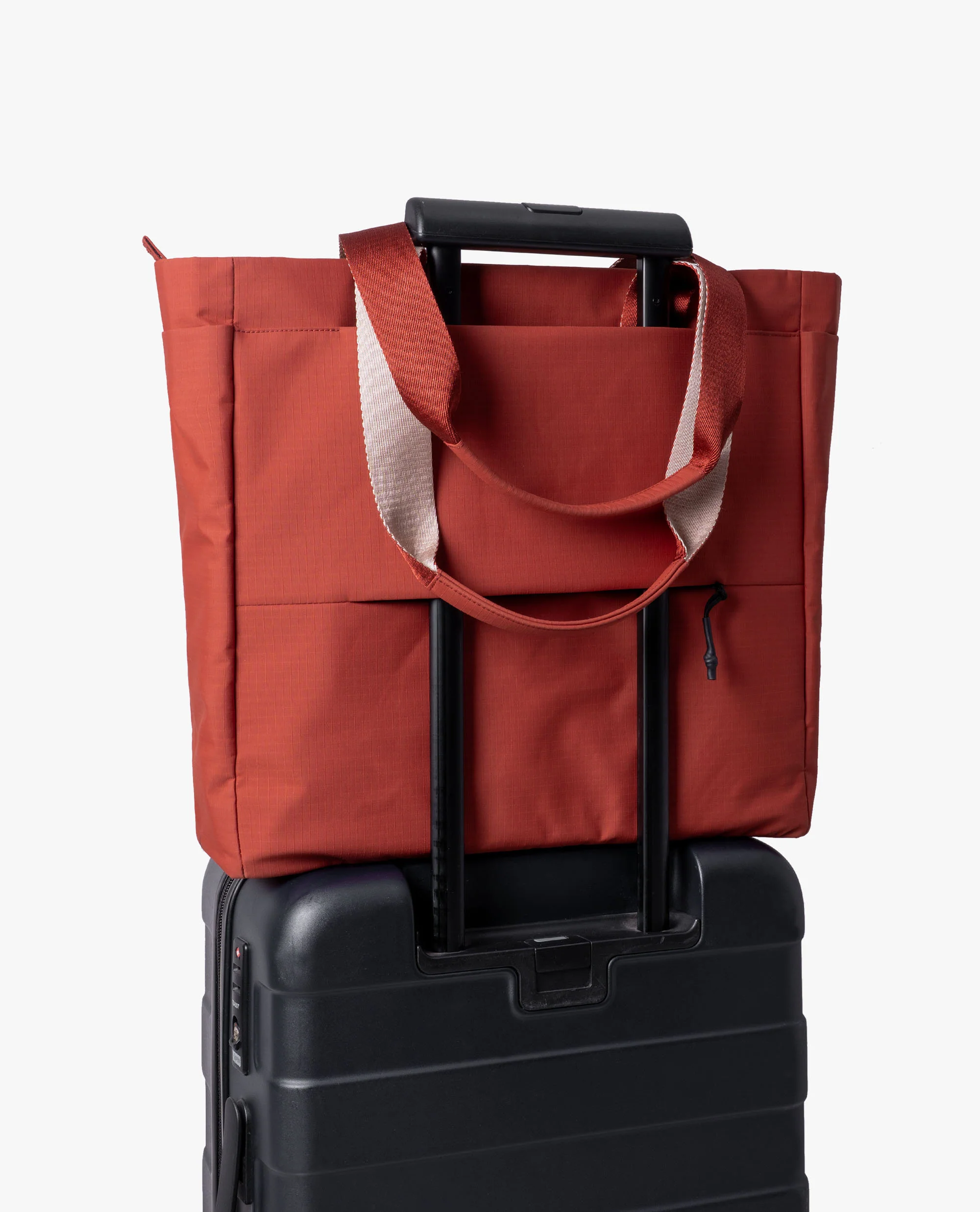 Pivot Classic Tote - Image 56