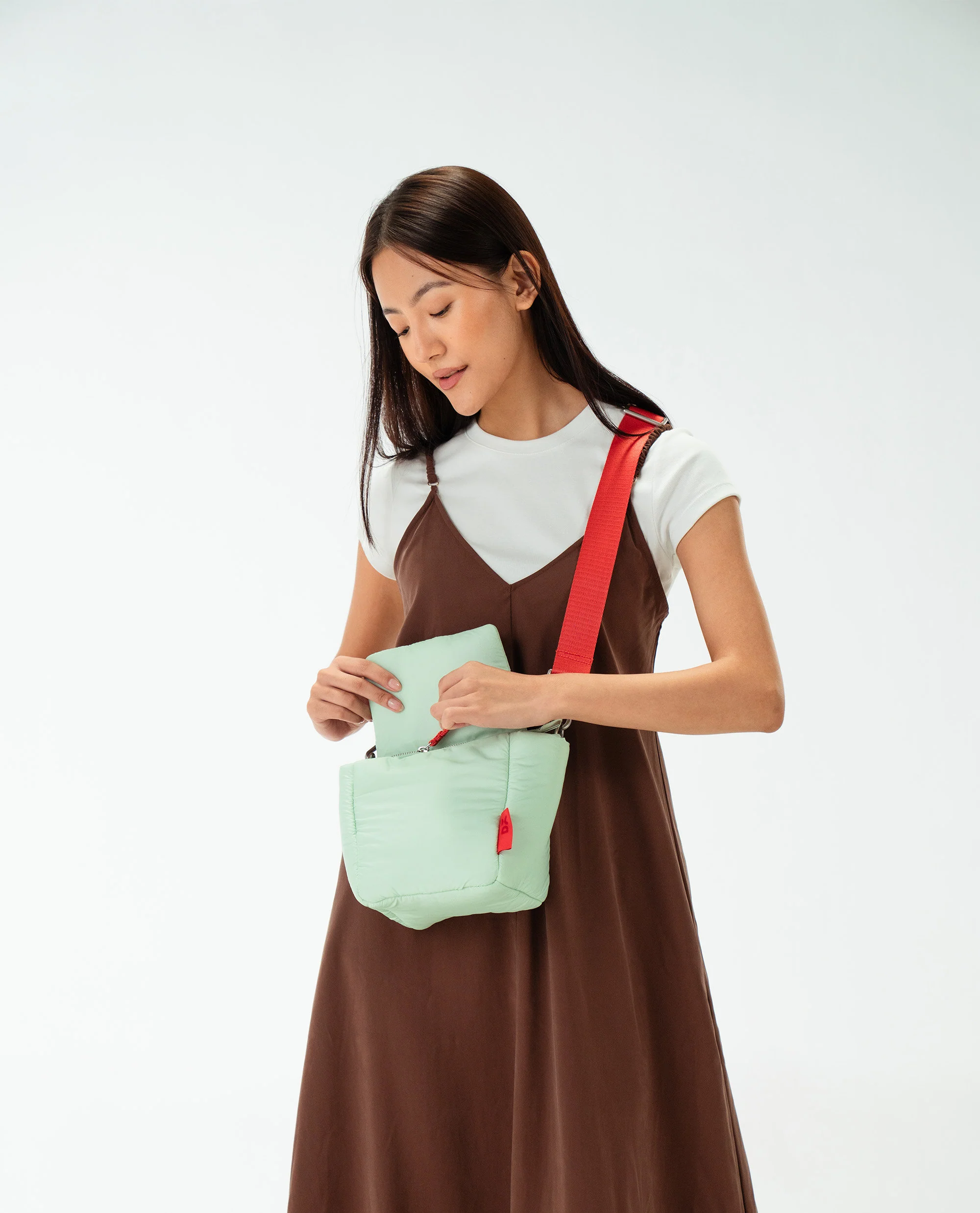 Puft Bucket Sling Bag - Image 15